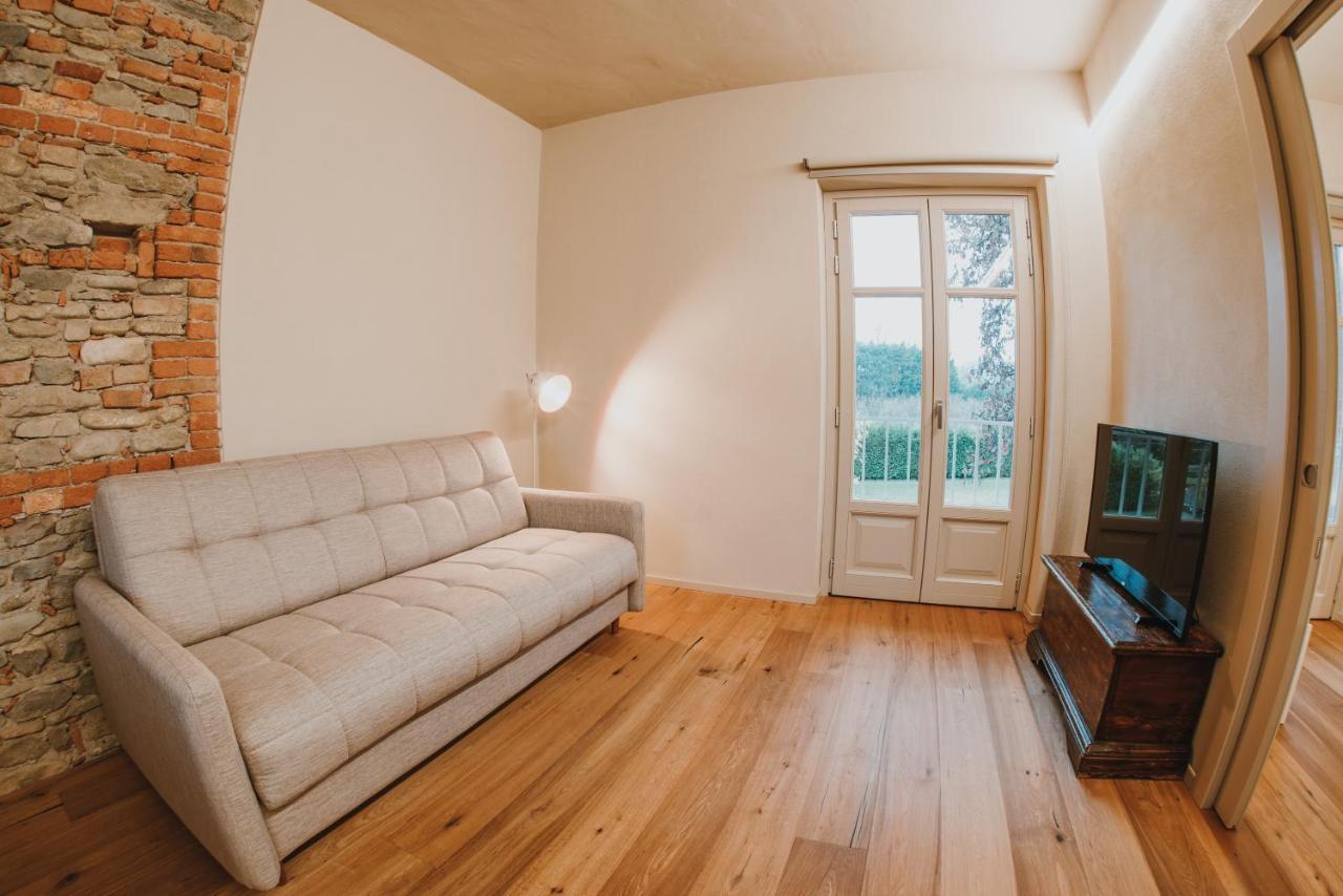 אלבה La Cascina Di Carlotta 1846 Agriturismo מראה חיצוני תמונה