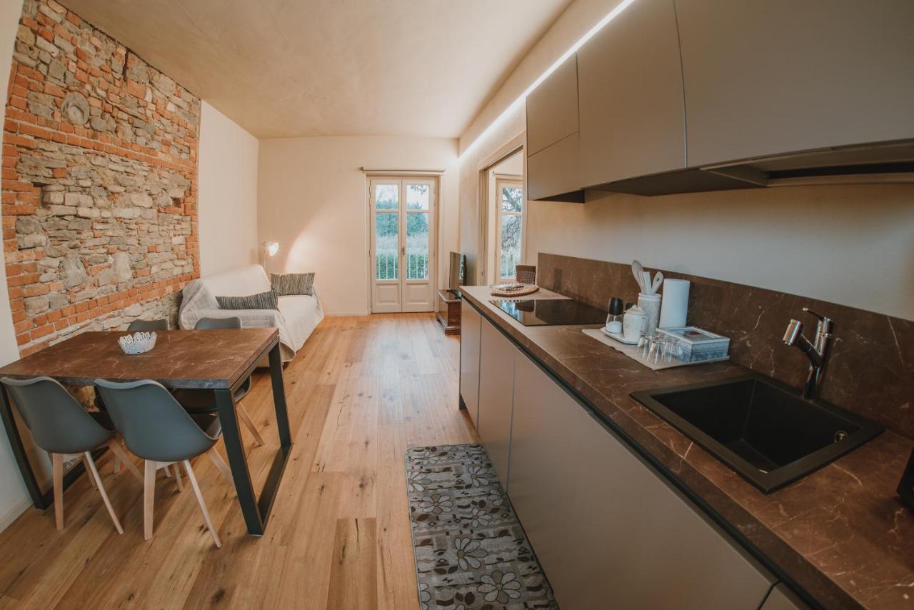 אלבה La Cascina Di Carlotta 1846 Agriturismo מראה חיצוני תמונה