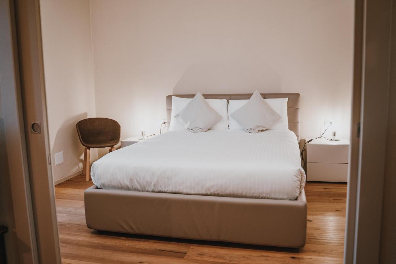 אלבה La Cascina Di Carlotta 1846 Agriturismo מראה חיצוני תמונה