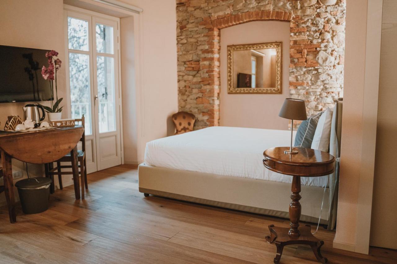 אלבה La Cascina Di Carlotta 1846 Agriturismo מראה חיצוני תמונה