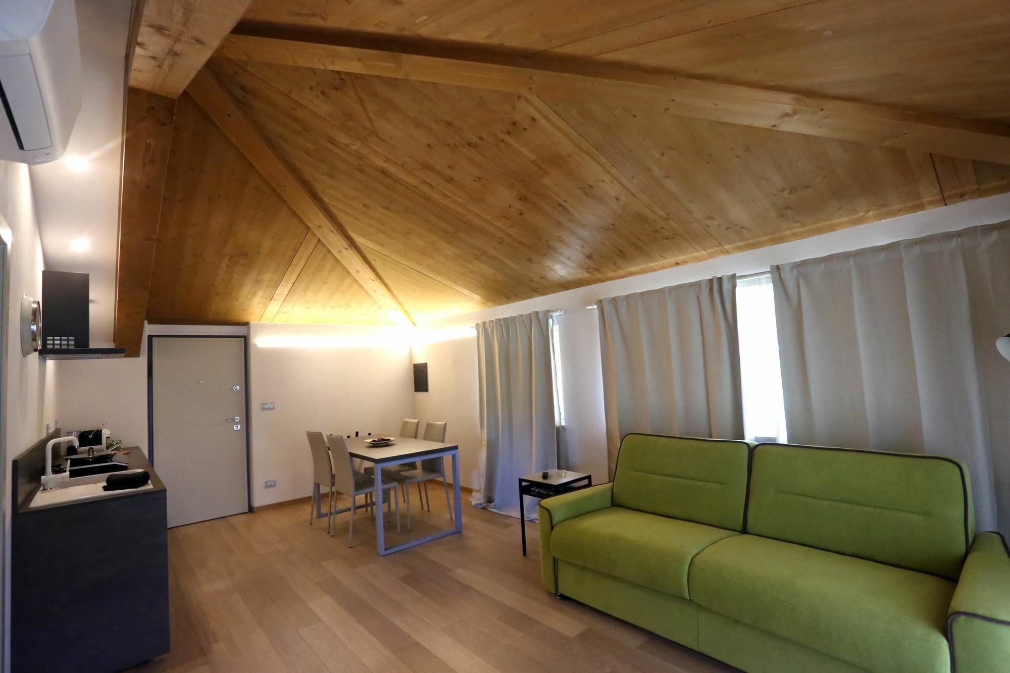 אלבה La Cascina Di Carlotta 1846 Agriturismo מראה חיצוני תמונה